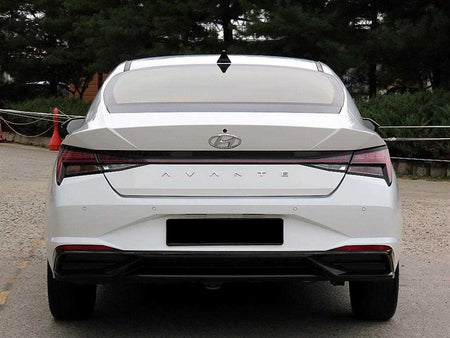 Hyundai Avante — photo 04