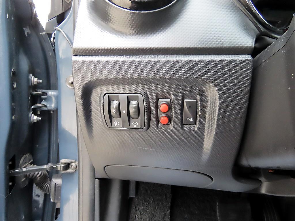 RENAULT QM3 — photo 12