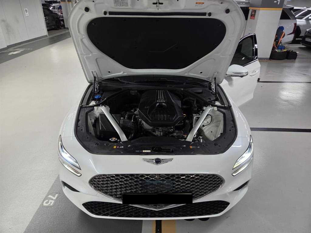 Genesis G70 — photo 05