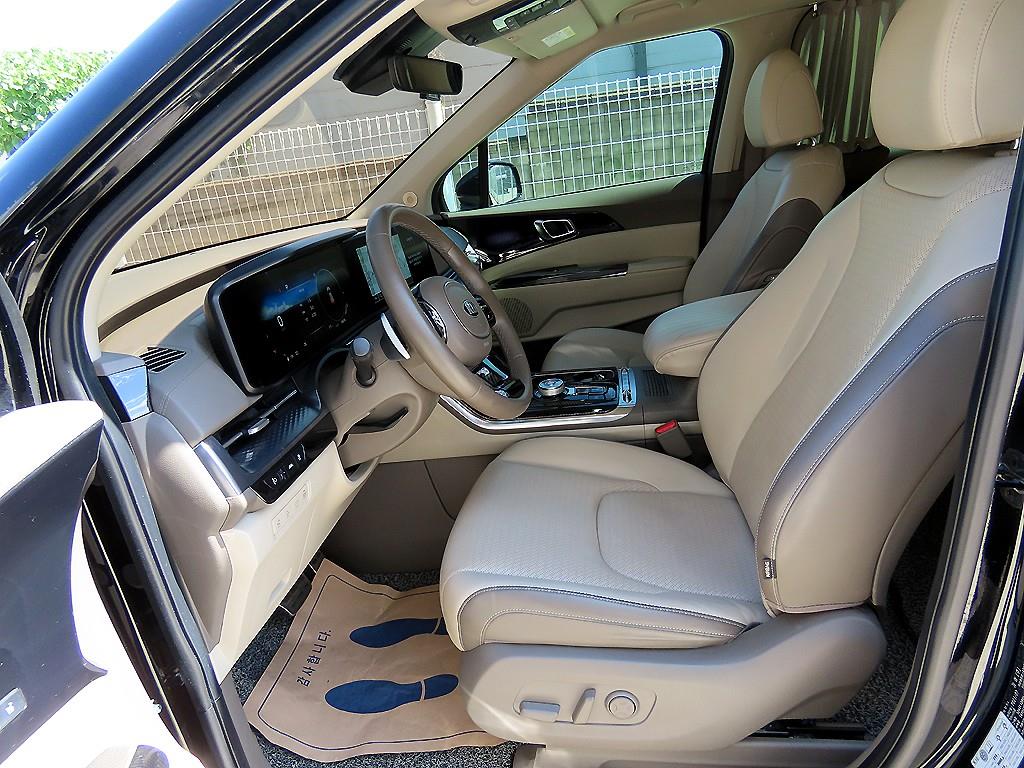 Kia Carnival — photo 05