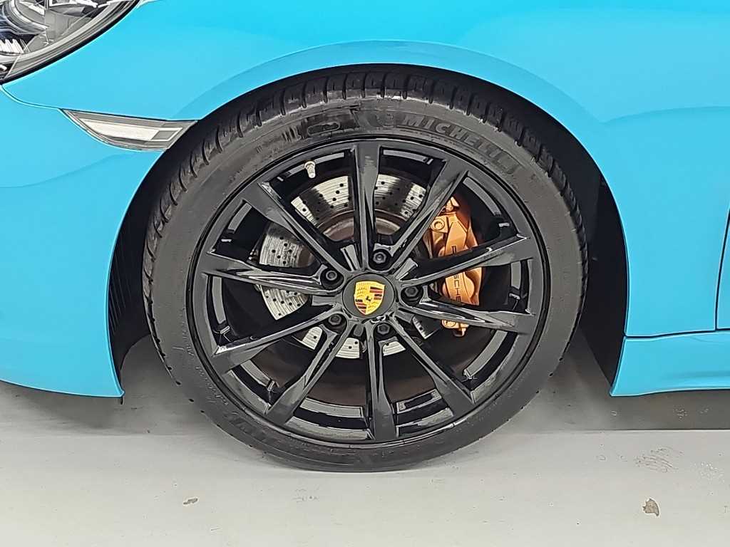 Porsche 718 — photo 18