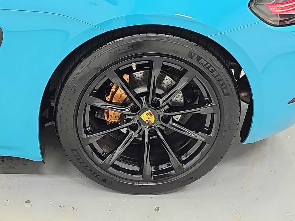 Porsche 718 — photo 19
