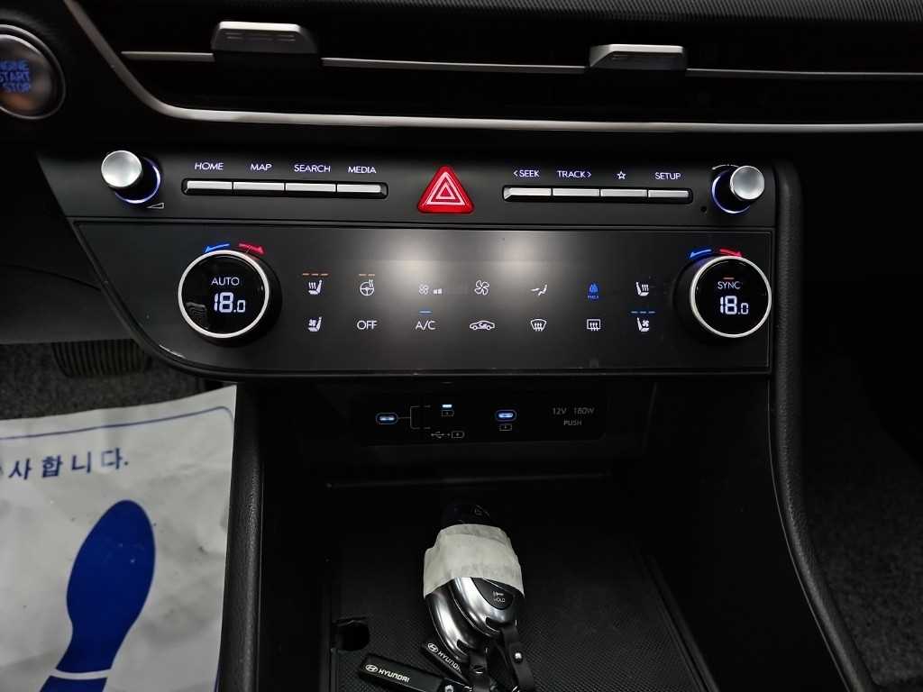 Hyundai Sonata — photo 10