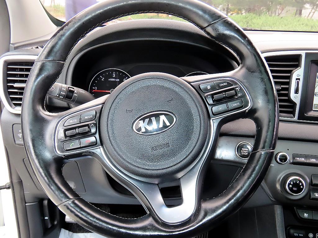 Kia Sportage — photo 08