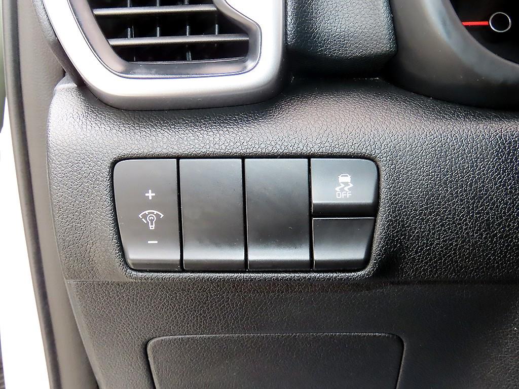 Kia Sportage — photo 12