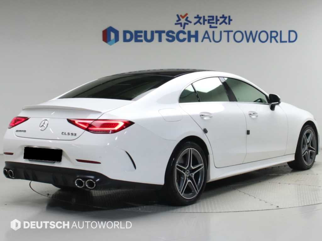 Mercedes-Benz CLS-Class — photo 02