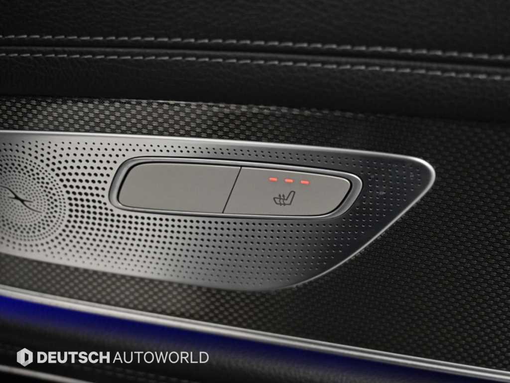 Mercedes-Benz CLS-Class — photo 16