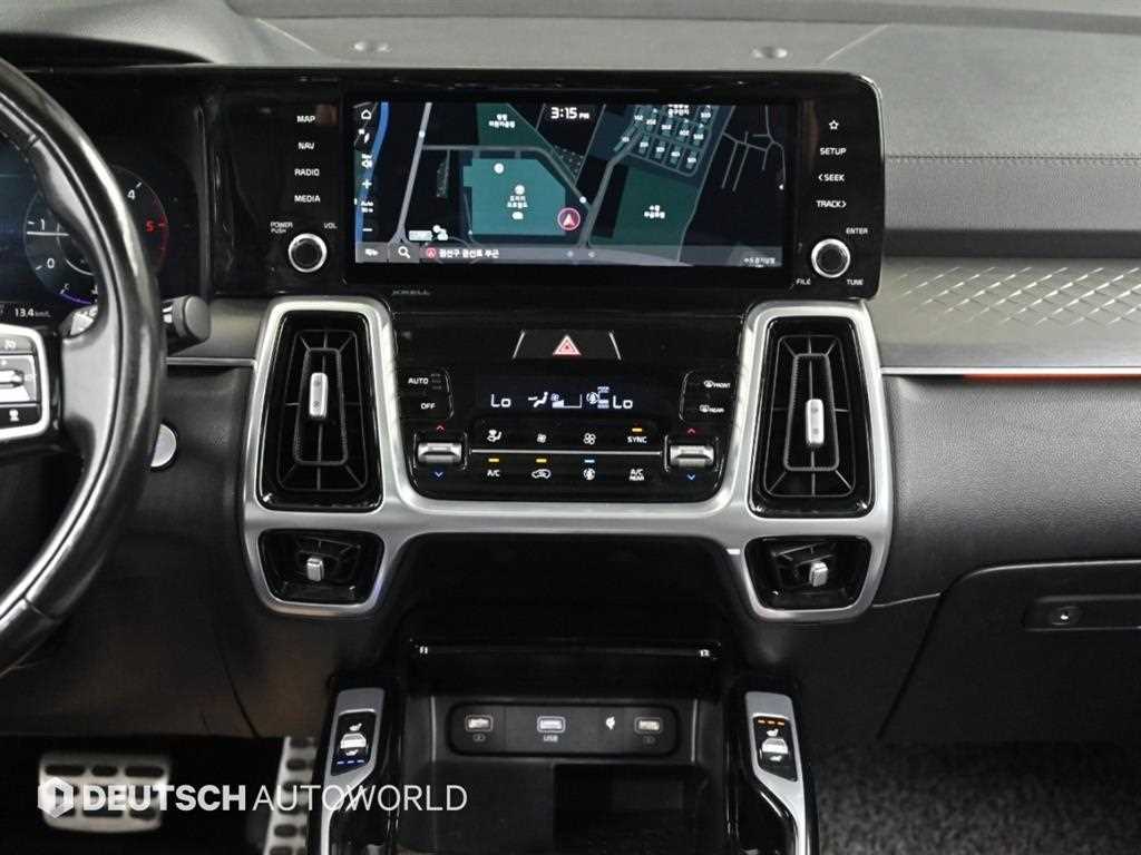 Kia Sorento — photo 14