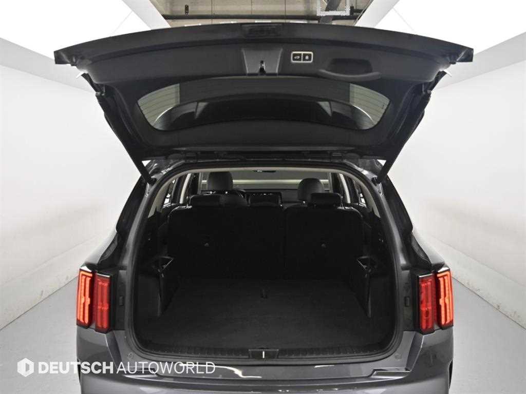 Kia Sorento — photo 20