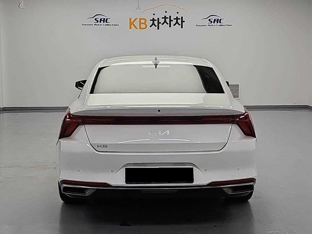 Kia K8 — photo 03