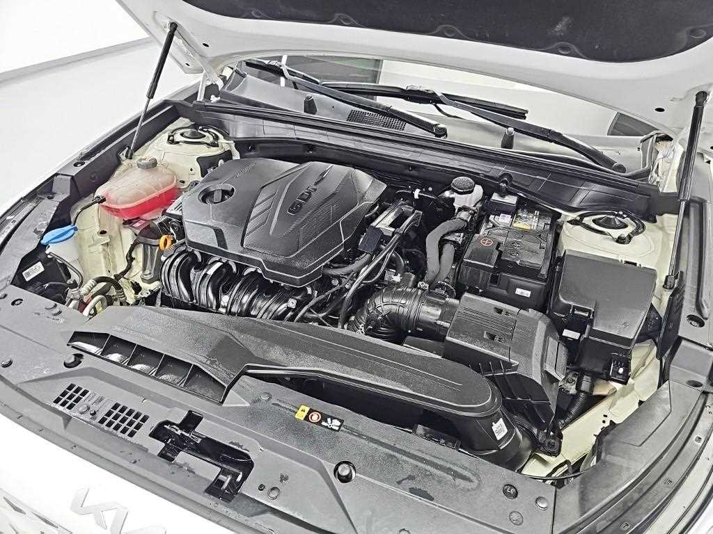 Kia K8 — photo 05