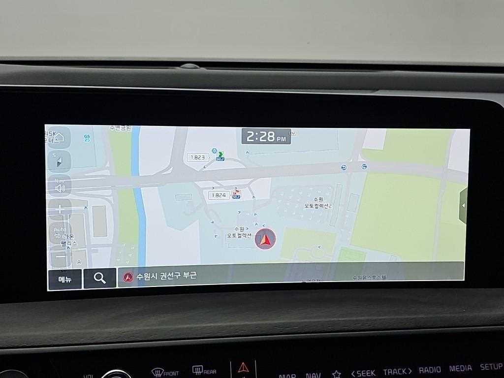 Kia K8 — photo 15