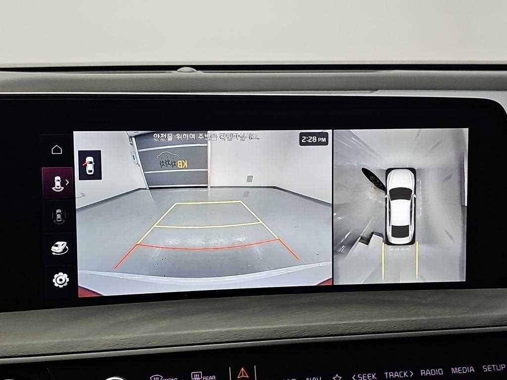 Kia K8 — photo 16
