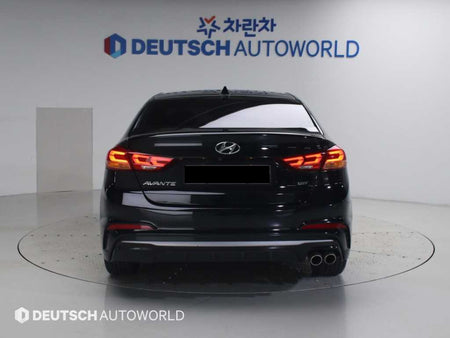 Hyundai Avante — photo 04
