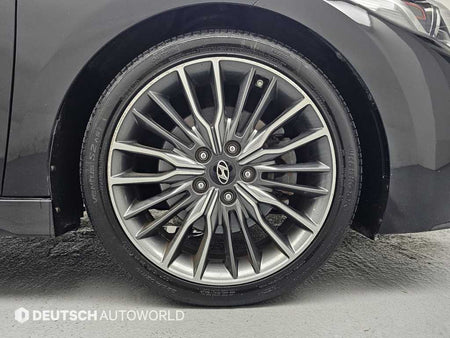 Hyundai Avante — photo 05