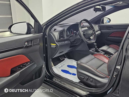 Hyundai Avante — photo 11
