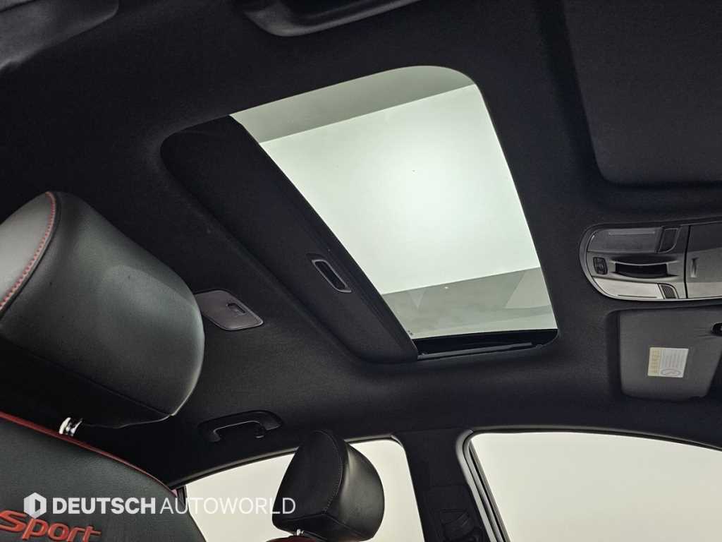 Hyundai Avante — photo 18