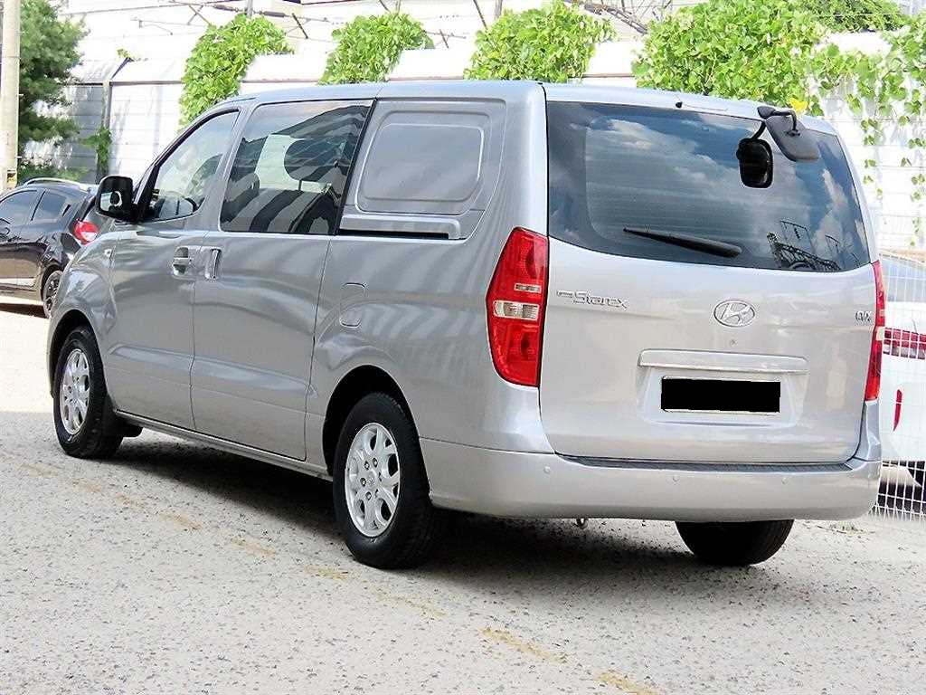 Hyundai Starex — photo 02