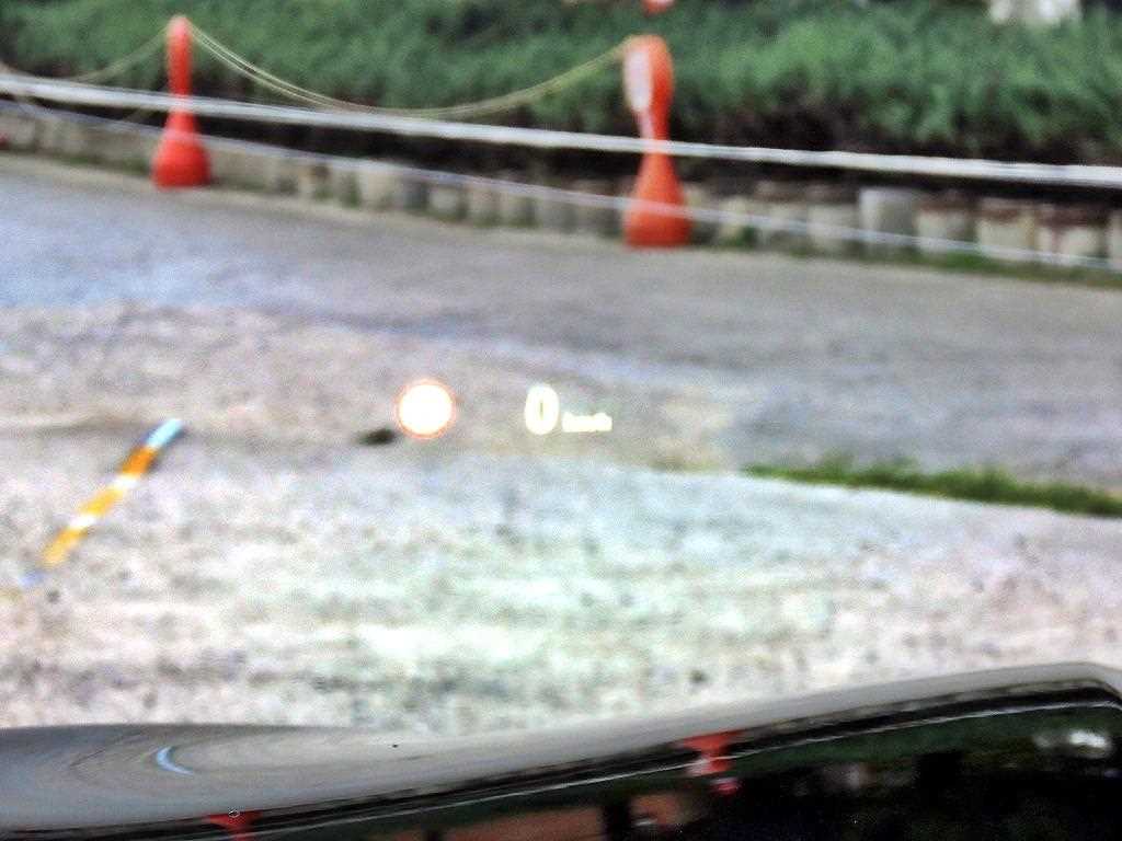 BMW 5-Series — photo 10