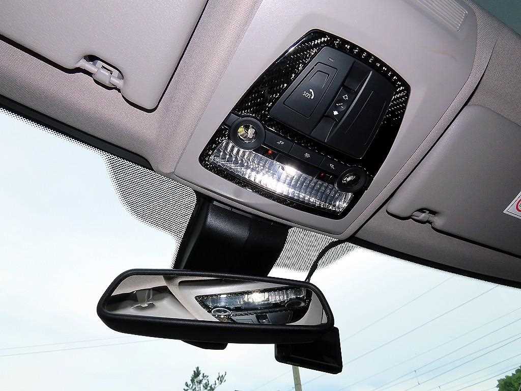 BMW 5-Series — photo 15
