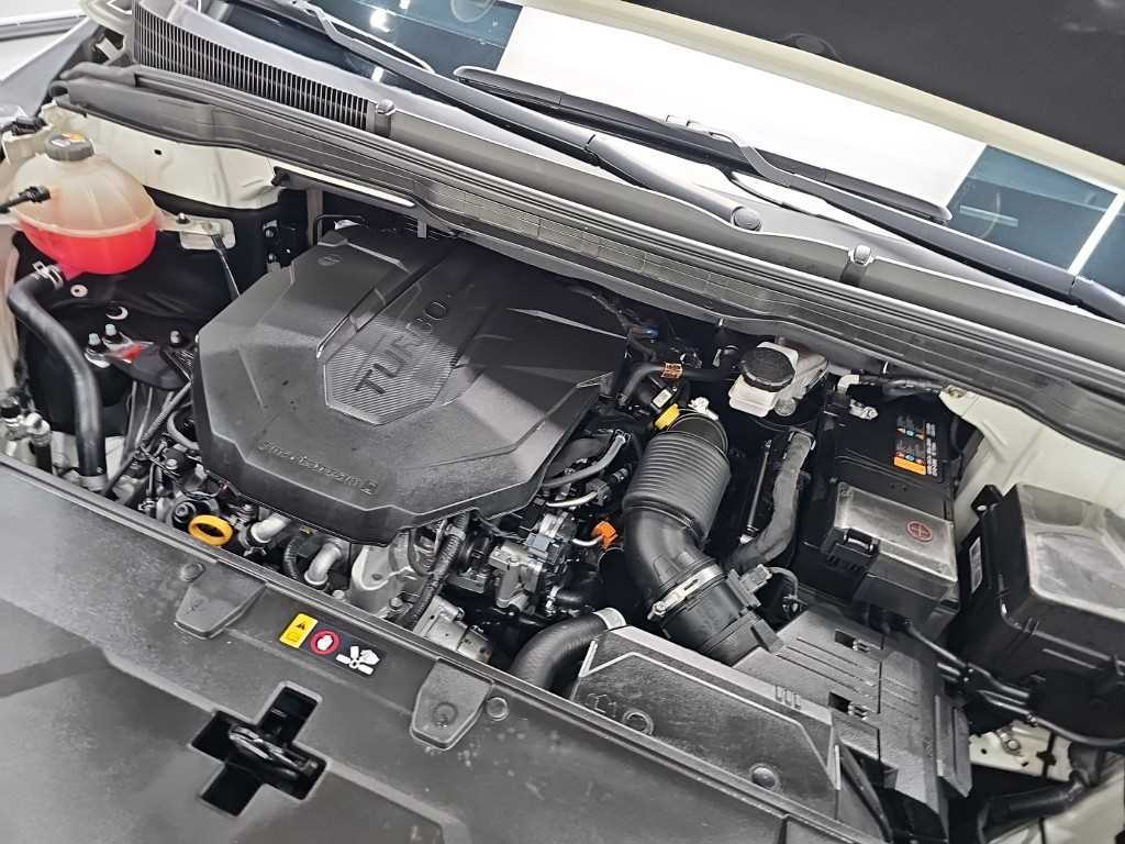 Kia Carnival — photo 05