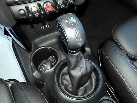 Mini Cooper — photo 11