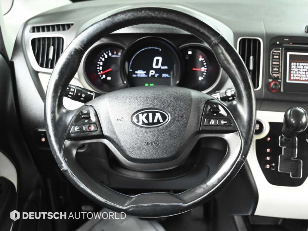 Kia RAY — photo 13
