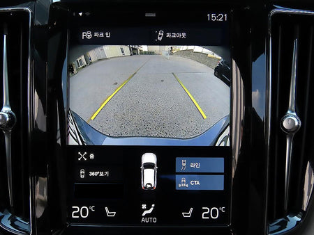Volvo XC60 — photo 14