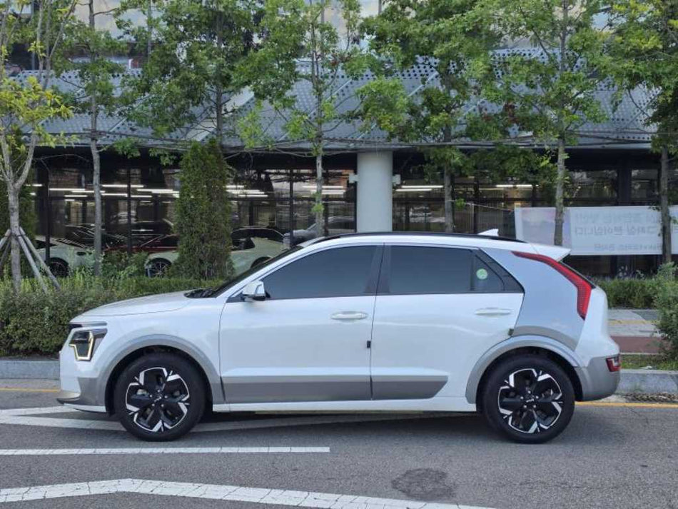 Kia Niro — photo 01