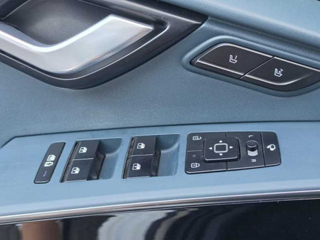 Kia Niro — photo 13