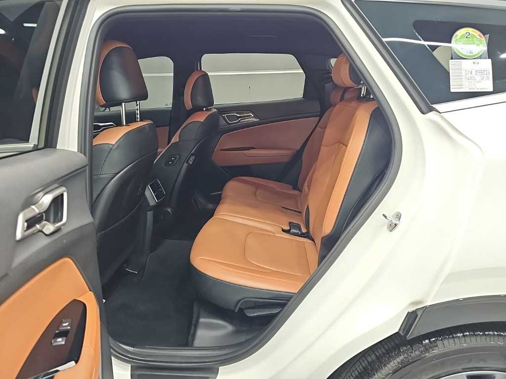Kia Sportage — photo 12