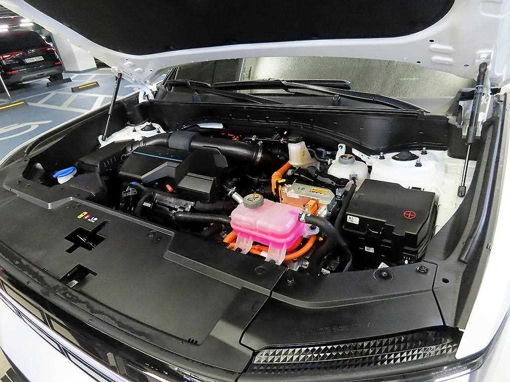 Hyundai Santafe — photo 19