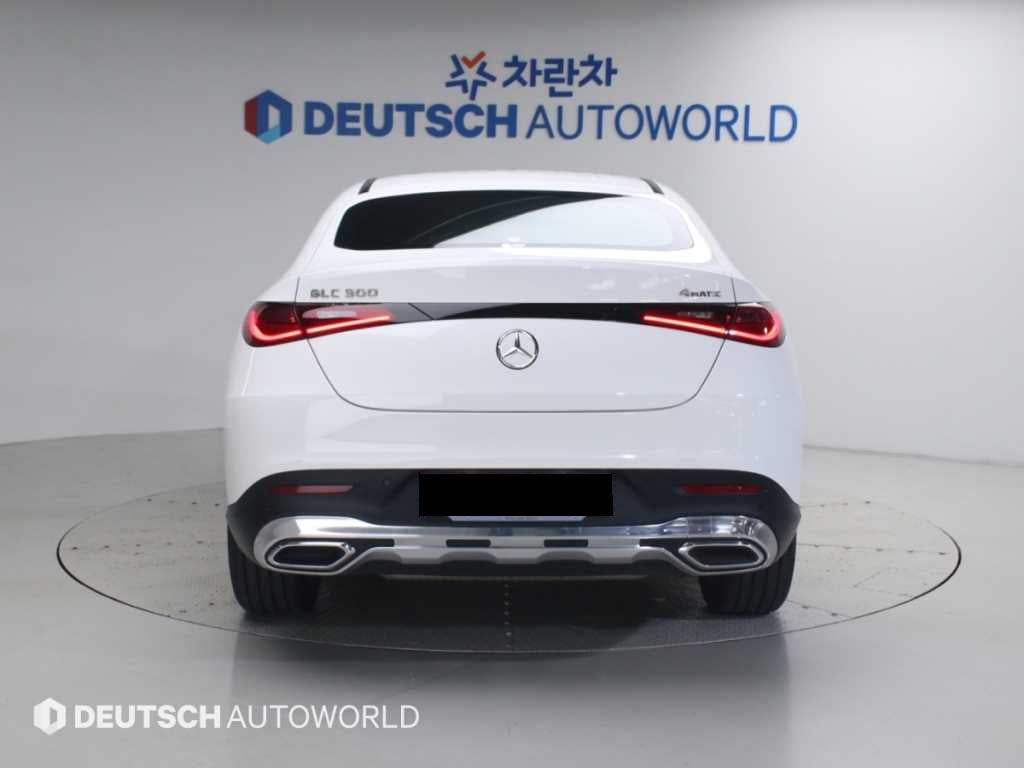Mercedes-Benz GLC-Class — photo 04