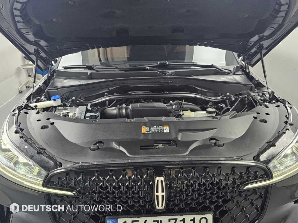 Lincoln Aviator — photo 06