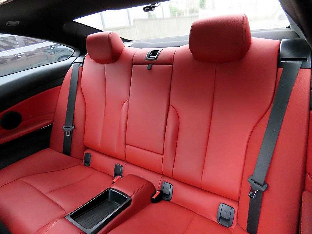 BMW 4-Series — photo 06