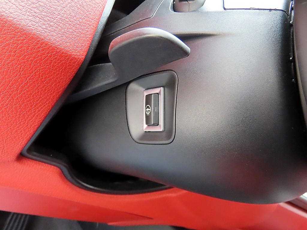 BMW 4-Series — photo 13