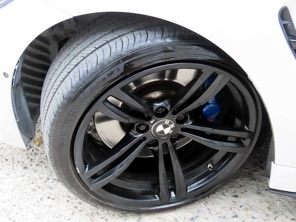 BMW 4-Series — photo 20