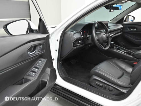 Honda Accord — photo 11