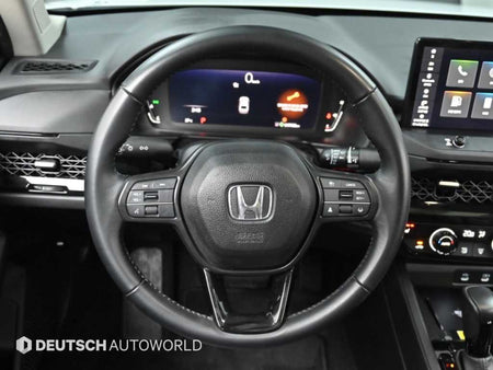 Honda Accord — photo 13