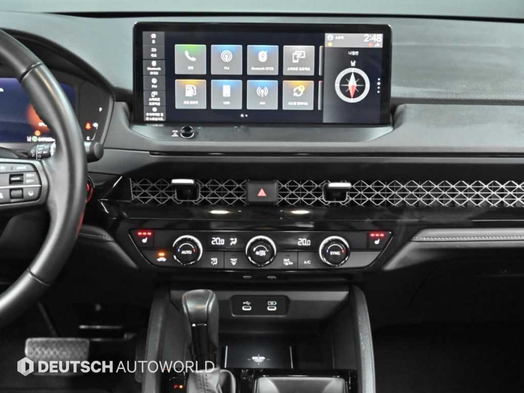 Honda Accord — photo 14