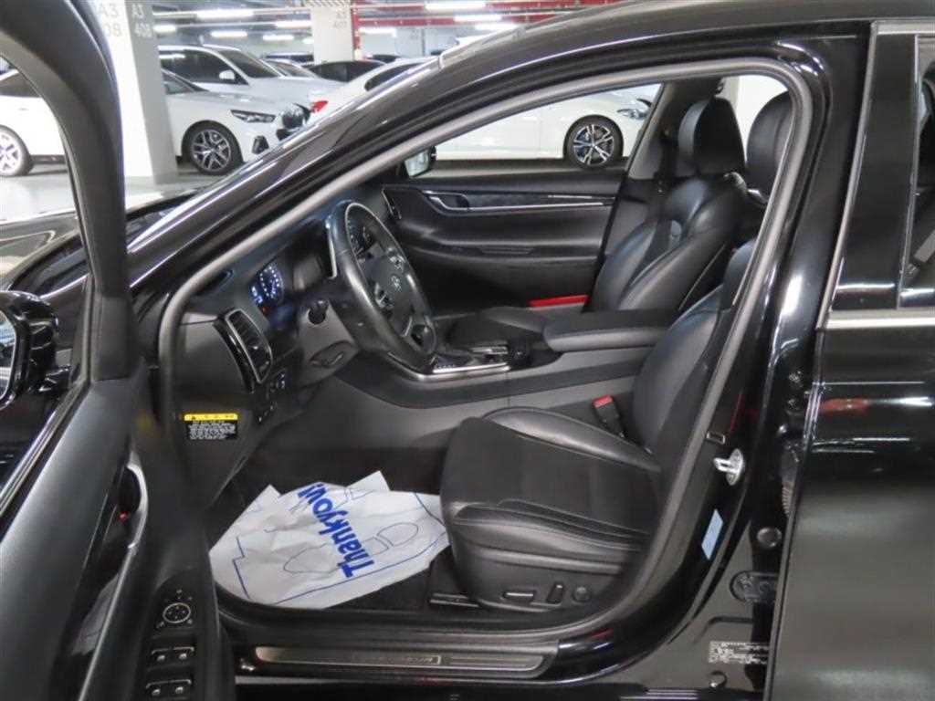 Hyundai Grandeur — photo 13