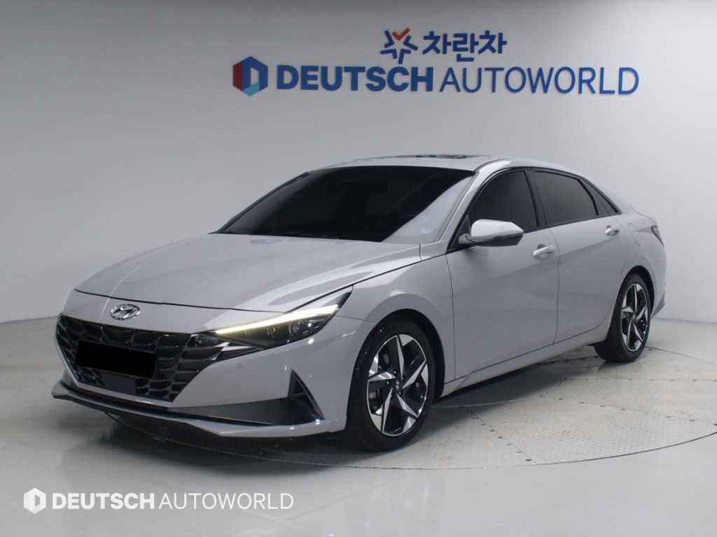 Hyundai Avante — photo 01