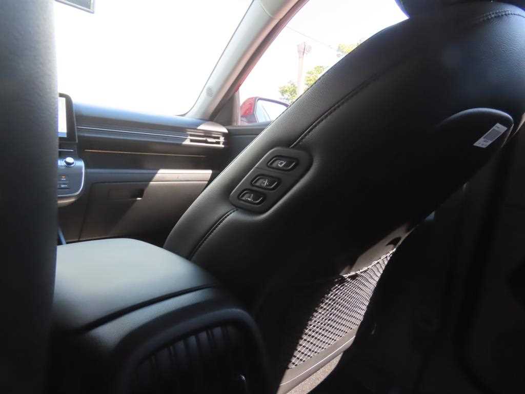 Hyundai Kona — photo 09