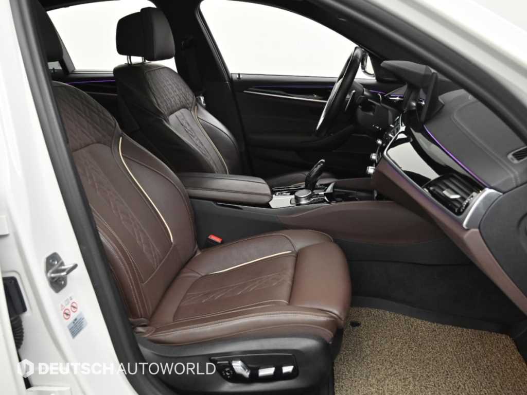 BMW 5-Series — photo 10