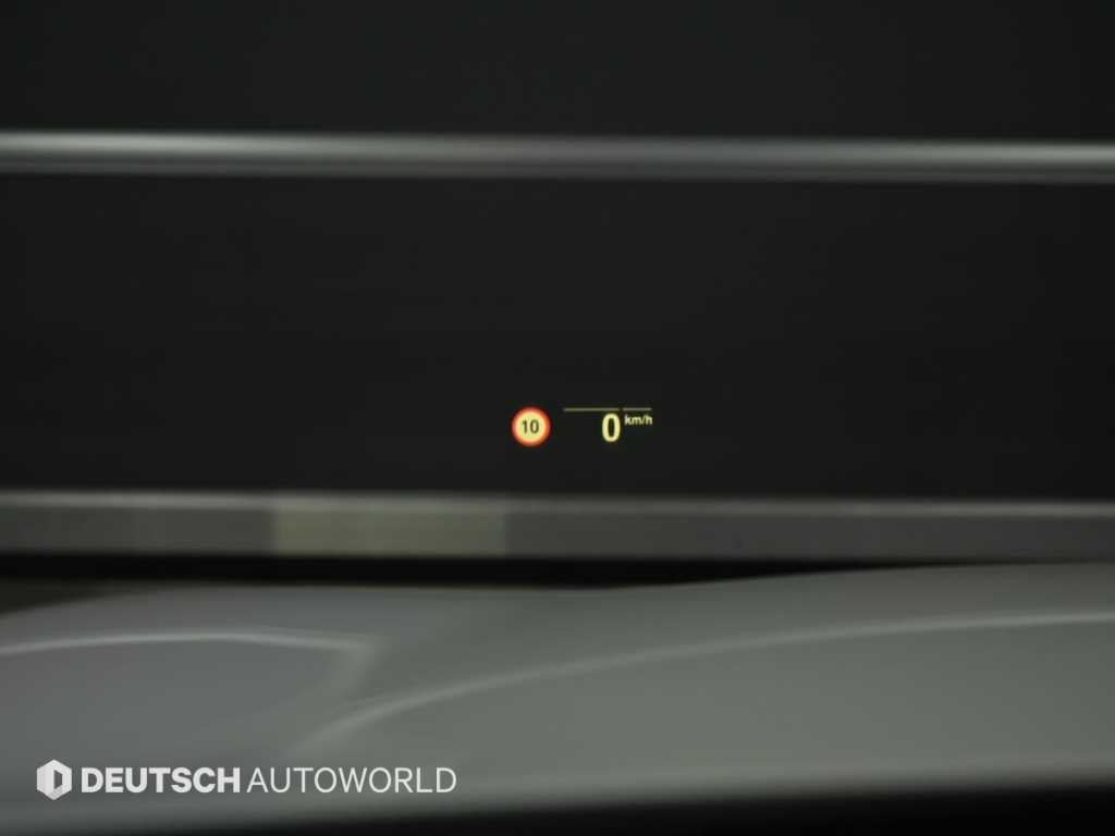 BMW 5-Series — photo 17