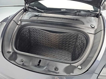 Tesla Model Y — photo 05