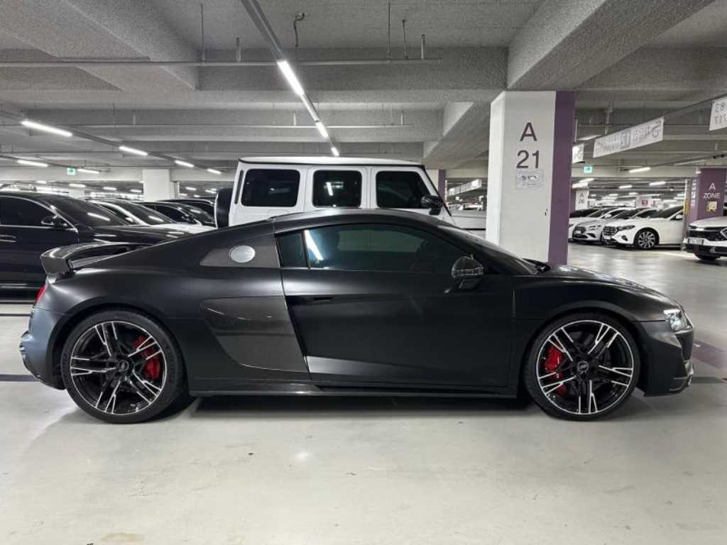 Audi R8 — photo 03