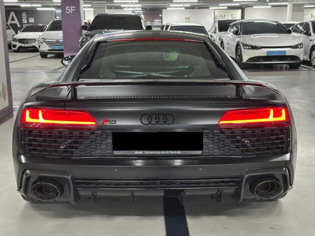 Audi R8 — photo 04