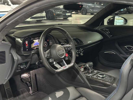 Audi R8 — photo 11