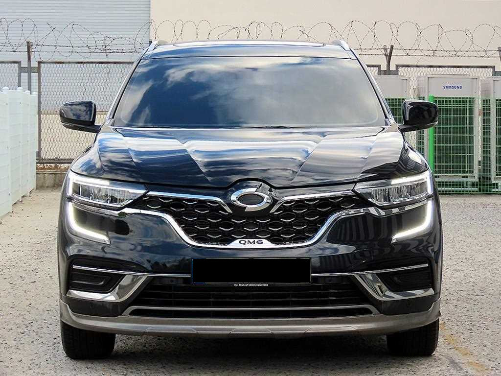 RENAULT QM6 — photo 01